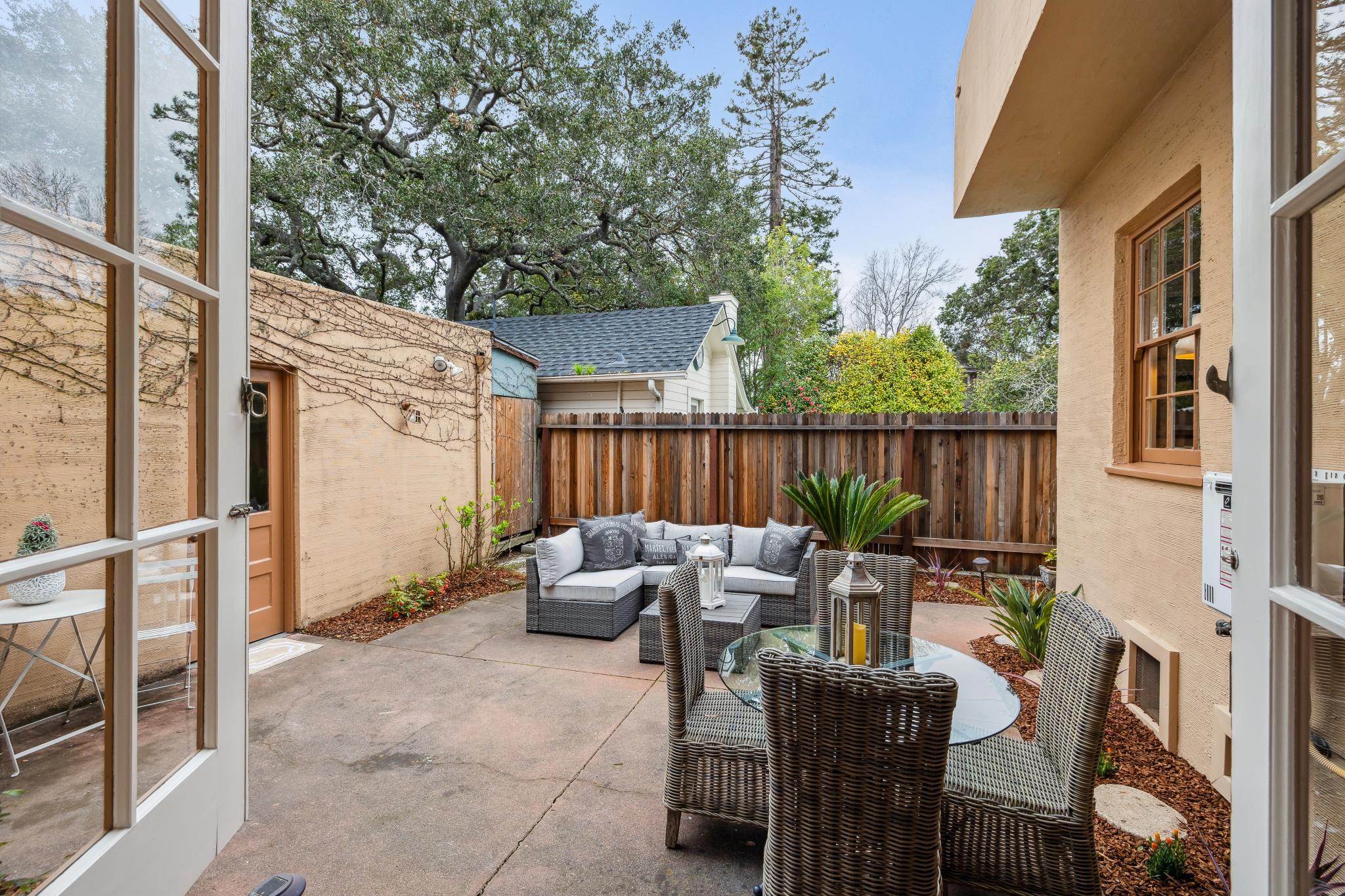 5871 Harbord Drive