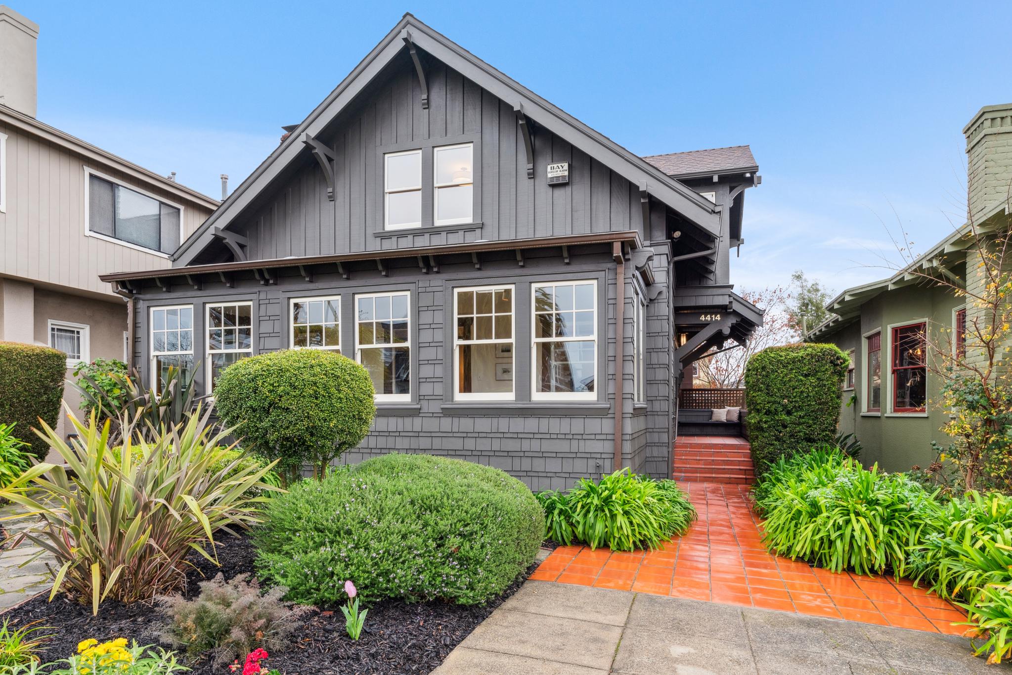 5871 Harbord Drive